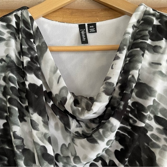 Relativity mock wrap abstract print drape neck petite sleeveless blouse size PXL - Picture 4 of 11